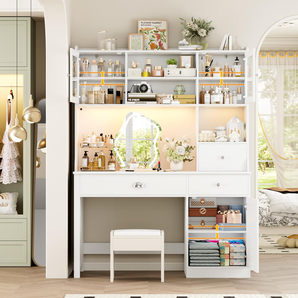 Computer Desk with Hutch and Power Outlet T798