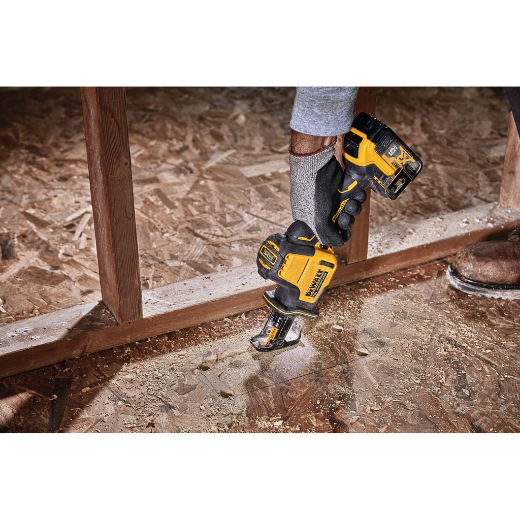 Cordless One-Handed Reciprocating Saw T748486